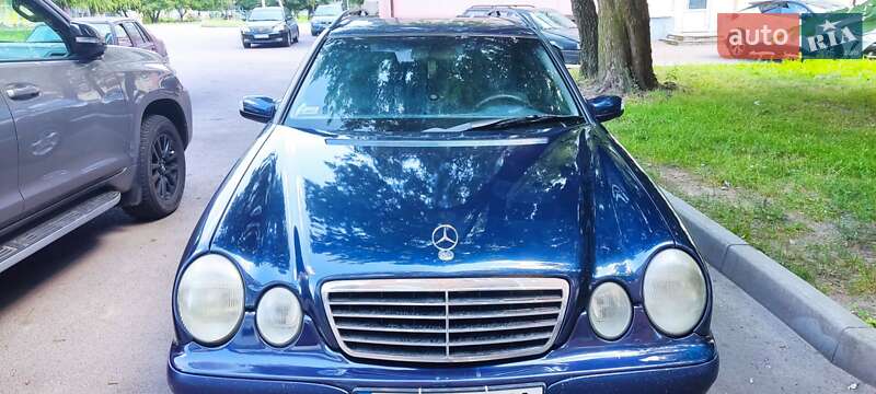 Универсал Mercedes-Benz E-Class 2000 в Овруче