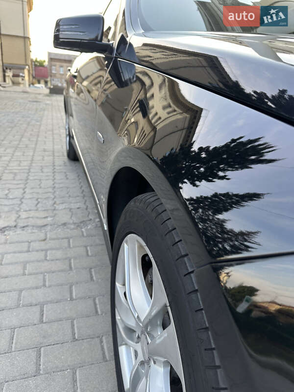 Седан Mercedes-Benz E-Class 2009 в Запоріжжі