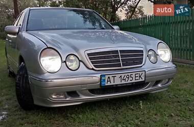 Седан Mercedes-Benz E-Class 2000 в Коломые