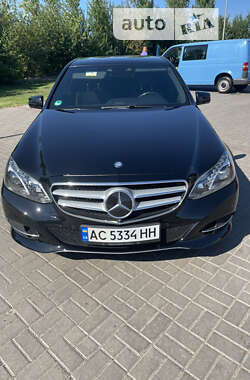 Седан Mercedes-Benz E-Class 2014 в Нововолынске