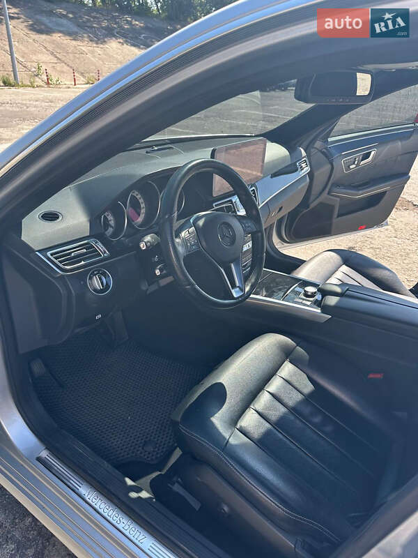 Седан Mercedes-Benz E-Class 2014 в Сумах