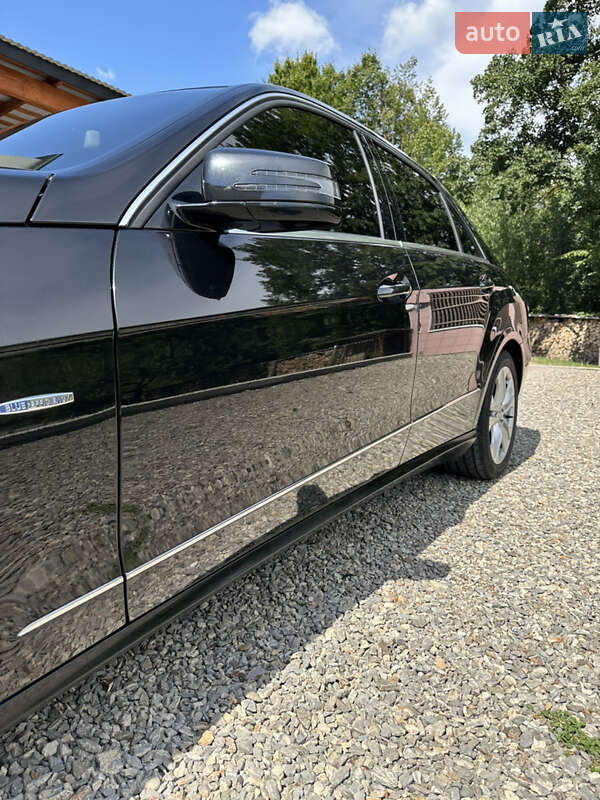Седан Mercedes-Benz E-Class 2011 в Тячеві