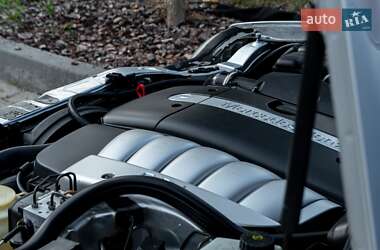 Седан Mercedes-Benz E-Class 2000 в 