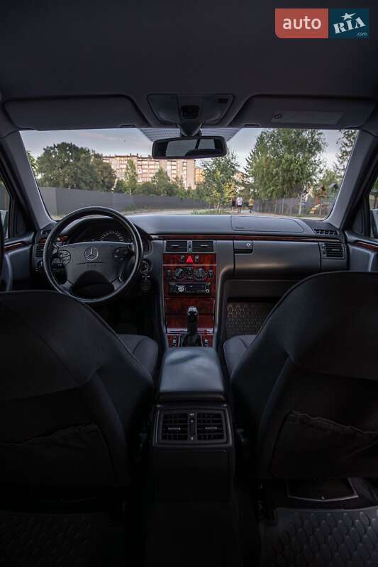 Седан Mercedes-Benz E-Class 2000 в Івано-Франківську фото 58 Седан Mercedes-Benz E-Class 2000 в Івано-Франківську