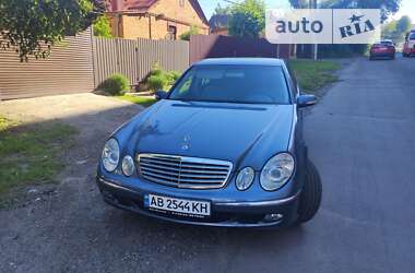 Седан Mercedes-Benz E-Class 2005 в Виннице