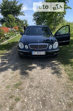 Седан Mercedes-Benz E-Class 2002 в Коломые