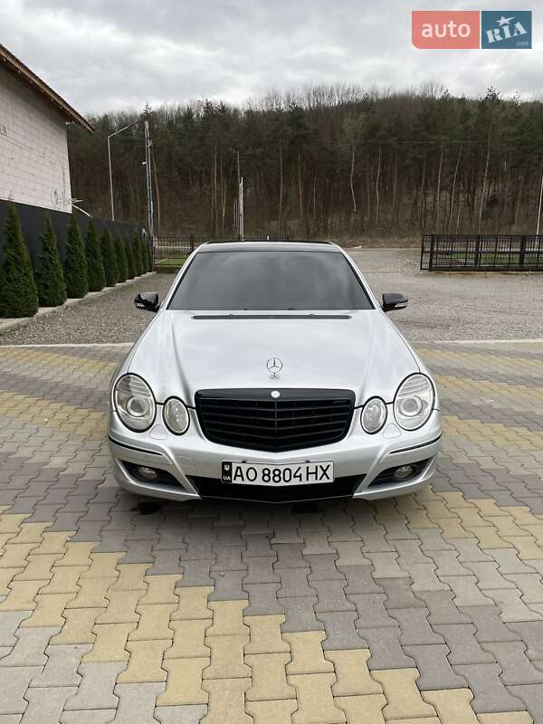 Mercedes-Benz E-Class 2006