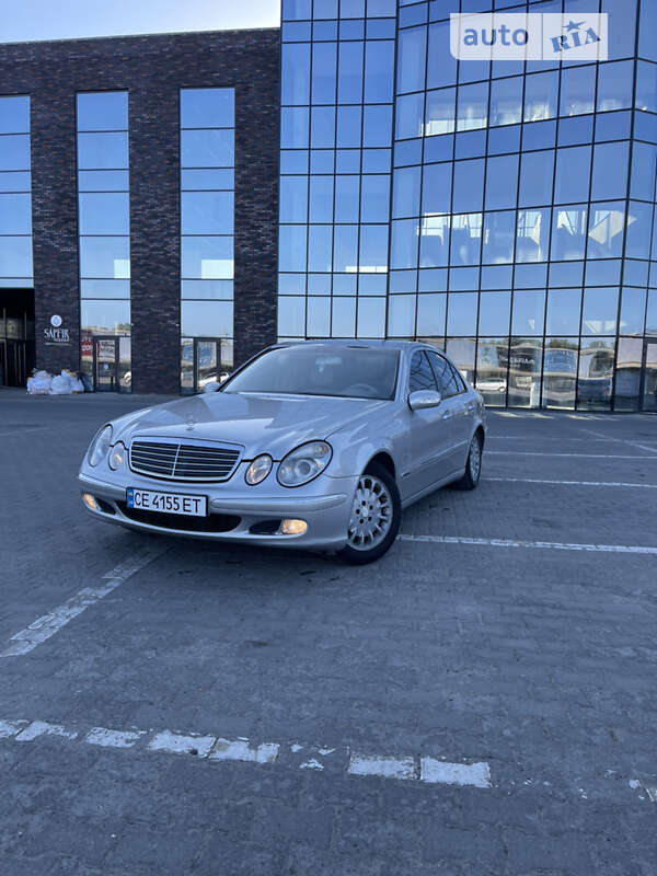 Mercedes-Benz E-Class 2002