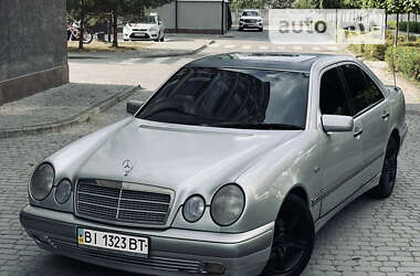 Седан Mercedes-Benz E-Class 1995 в Івано-Франківську