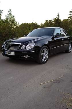 Седан Mercedes-Benz E-Class 2007 в Сарнах