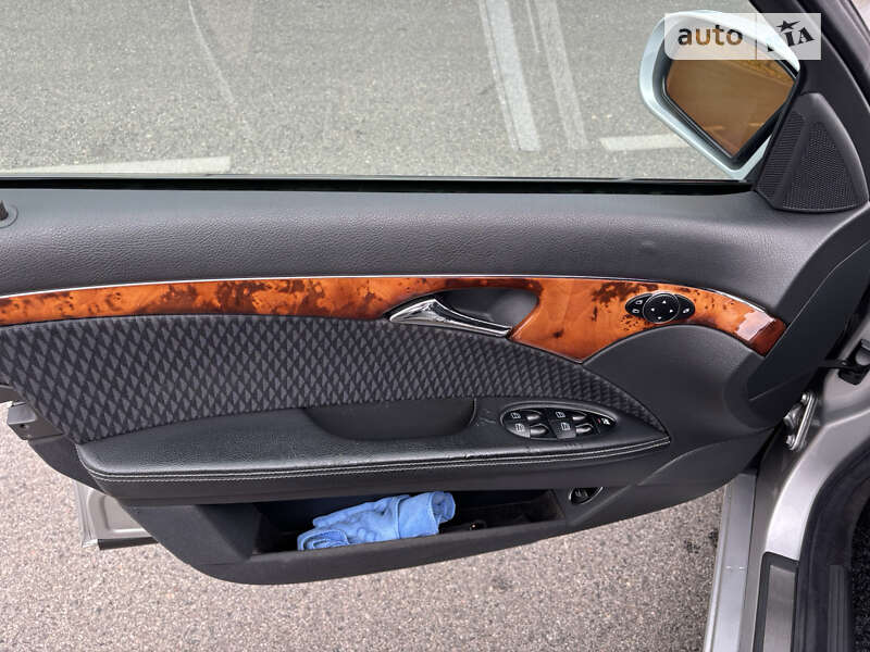 Седан Mercedes-Benz E-Class 2003 в Черкасах