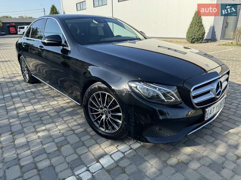 Седан Mercedes-Benz E-Class 2016 в Ивано-Франковске