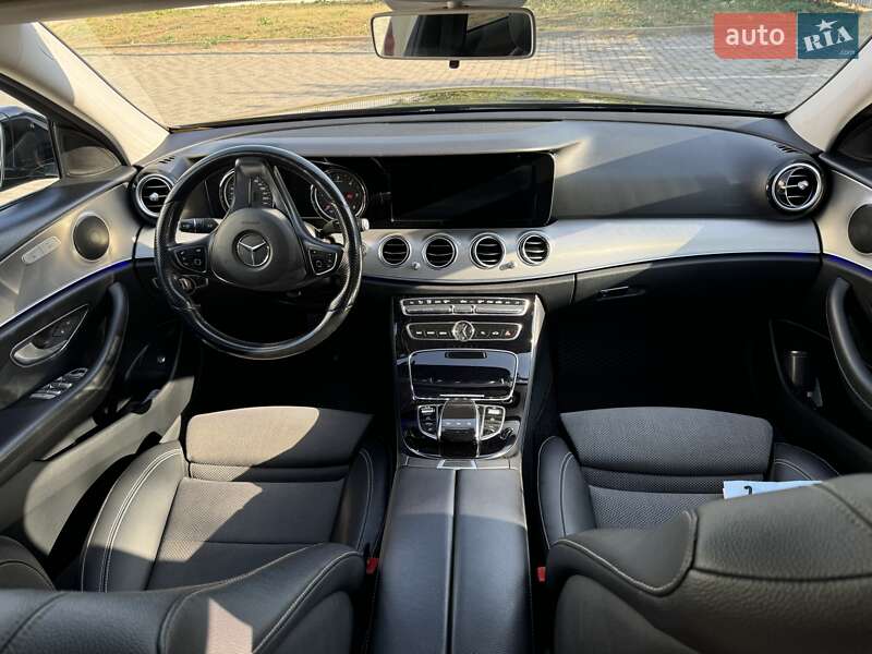 Седан Mercedes-Benz E-Class 2016 в Ивано-Франковске