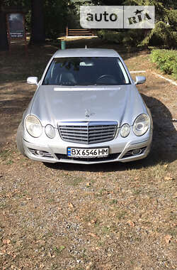 Седан Mercedes-Benz E-Class 2007 в Полонном