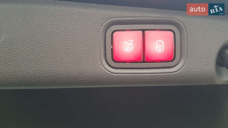 Седан Mercedes-Benz E-Class 2016 в Броварах фото 8 Седан Mercedes-Benz E-Class 2016 в Броварах