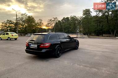 Универсал Mercedes-Benz E-Class 2012 в Житомире