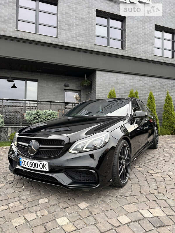 Седан Mercedes-Benz E-Class 2014 в Иршаве