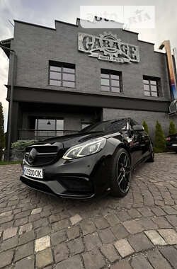 Седан Mercedes-Benz E-Class 2014 в Иршаве