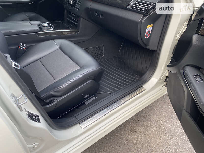 Седан Mercedes-Benz E-Class 2012 в Хмільнику фото 16 Седан Mercedes-Benz E-Class 2012 в Хмільнику