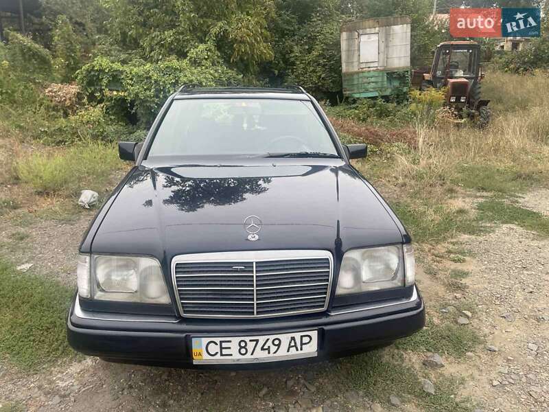 Універсал Mercedes-Benz E-Class 1994 в Чернівцях