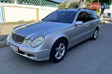 Универсал Mercedes-Benz E-Class 2005 в 