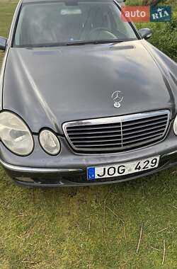 Седан Mercedes-Benz E-Class 2005 в Рівному