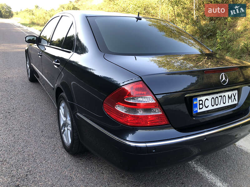 Седан Mercedes-Benz E-Class 2006 в Самборе
