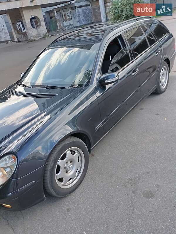 Универсал Mercedes-Benz E-Class 2004 в Чернигове
