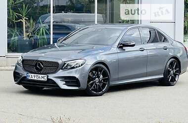 Седан Mercedes-Benz E-Class 2017 в Киеве