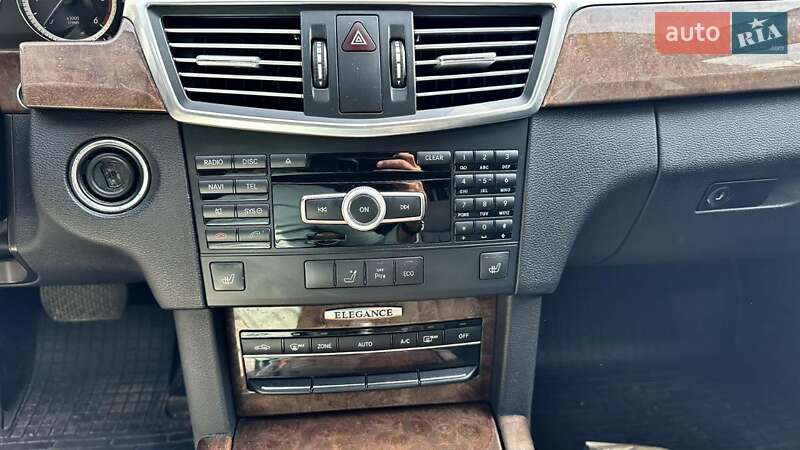 Универсал Mercedes-Benz E-Class 2011 в Киеве