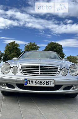 Седан Mercedes-Benz E-Class 2002 в Кременчуге