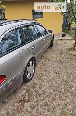 Универсал Mercedes-Benz E-Class 2007 в Буче