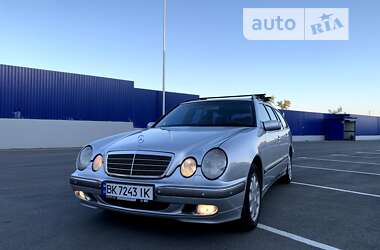 Универсал Mercedes-Benz E-Class 2001 в Полтаве