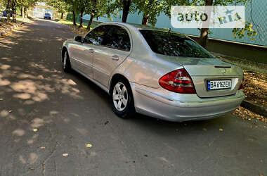 Седан Mercedes-Benz E-Class 2002 в Житомирі