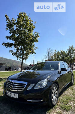 Седан Mercedes-Benz E-Class 2012 в Виноградове