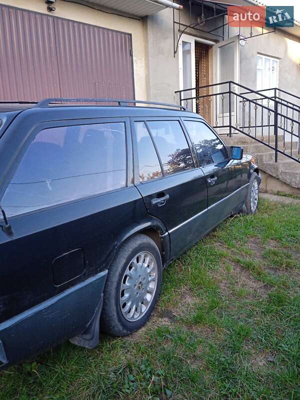 Универсал Mercedes-Benz E-Class 1995 в Черновцах