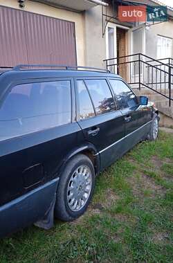 Универсал Mercedes-Benz E-Class 1995 в 