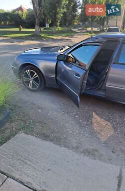 Седан Mercedes-Benz E-Class 2003 в 