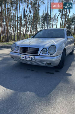 Седан Mercedes-Benz E-Class 1999 в Дергачах