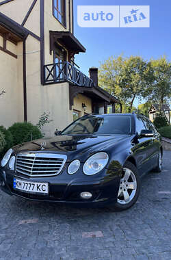 Универсал Mercedes-Benz E-Class 2009 в Житомире