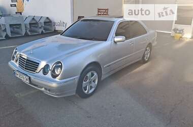 Седан Mercedes-Benz E-Class 2000 в Одесі