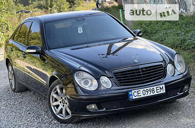 Седан Mercedes-Benz E-Class 2002 в Черновцах