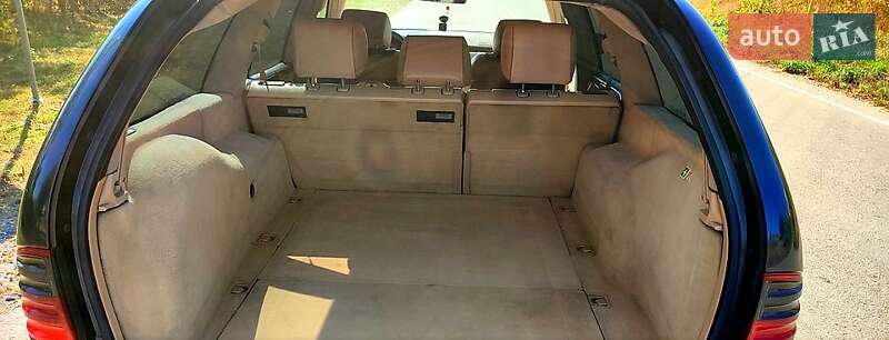 Универсал Mercedes-Benz E-Class 2001 в Лохвице