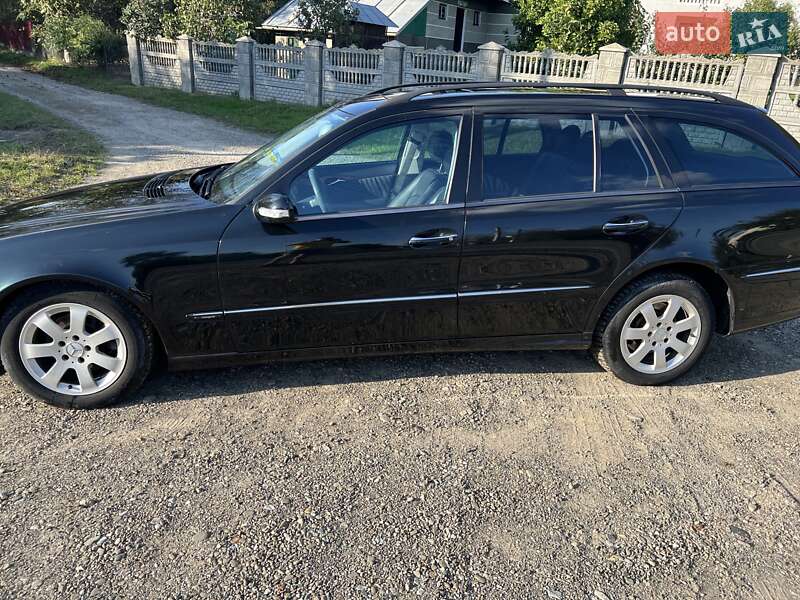 Универсал Mercedes-Benz E-Class 2004 в Черновцах фото 4 Универсал Mercedes-Benz E-Class 2004 в Черновцах