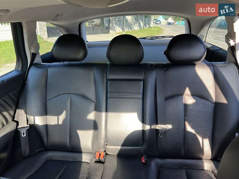 Универсал Mercedes-Benz E-Class 2004 в Черновцах фото 15 Универсал Mercedes-Benz E-Class 2004 в Черновцах