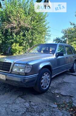 Універсал Mercedes-Benz E-Class 1988 в Запоріжжі