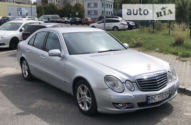 Седан Mercedes-Benz E-Class 2007 в Львове