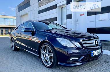 Купе Mercedes-Benz E-Class 2010 в Львове