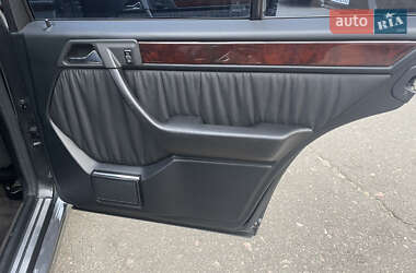 Седан Mercedes-Benz E-Class 1994 в 