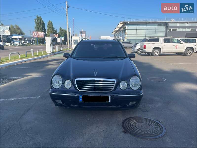 Универсал Mercedes-Benz E-Class 2002 в Киеве